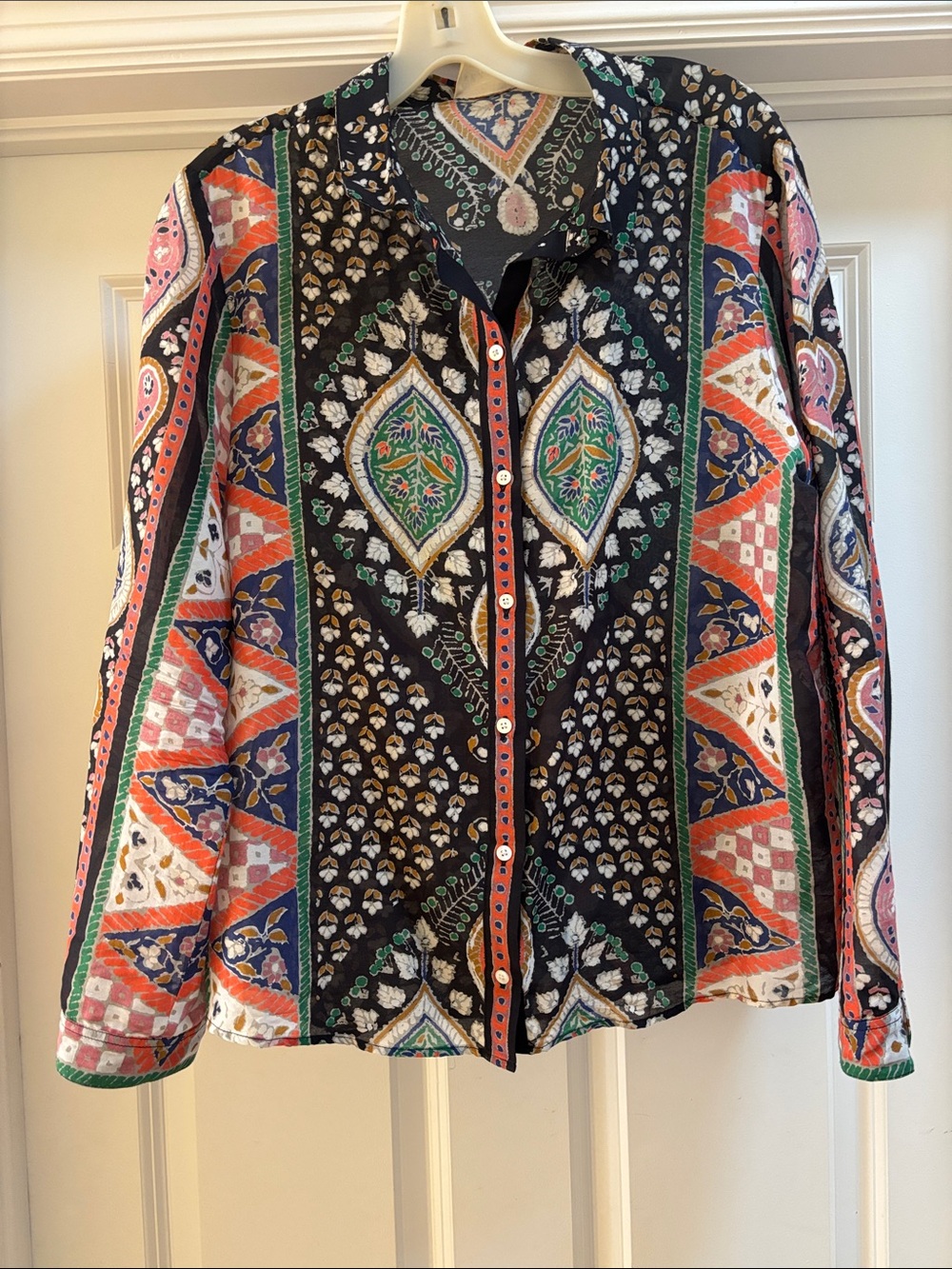 Sézane Pierro Button Down - Picture 2 of 5